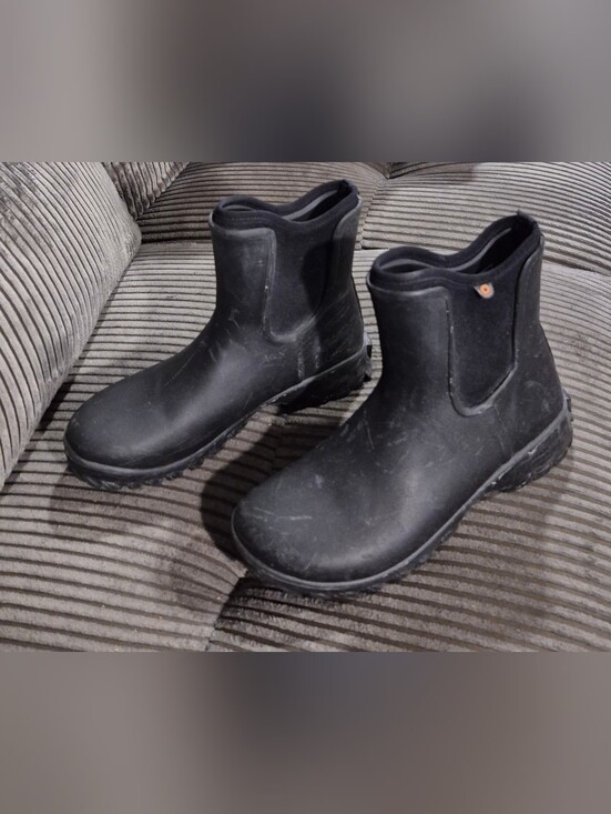 Bogs Shoes - BOGS Sauvie Women's Waterproof Black Boots Size 7
